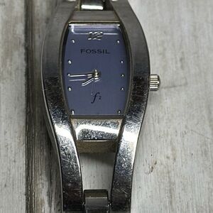 Fossil F2 Silver Tone Barrel Case Blue Dial Women's Watch ES-9315 needs BATTERY
